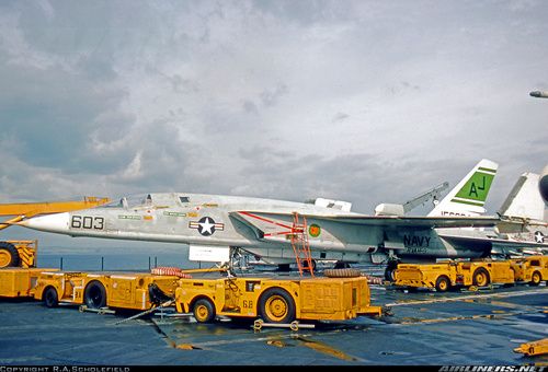 RA-5C Vigilante BuNo 149299/RVAH-9, 603 USS Nimitz, 1977 ( The "stablemate" of the Hobbymaster model HA4702.)