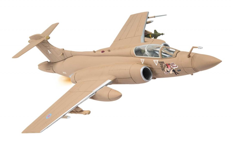 AA34112 Blackburn Buccaneer, XW533/A ‘Miss Jolly Roger’, RAF No.237 OCU, Operation Granby, 1991