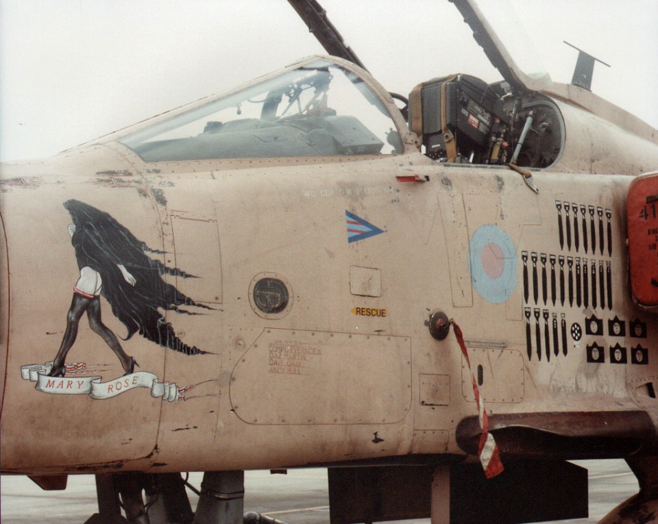 Nose Artwork SEPECAT Jaguar GR.1a, XZ356/EP ‘Mary Rose’ RAF No.6 Squadron, Operation Granby