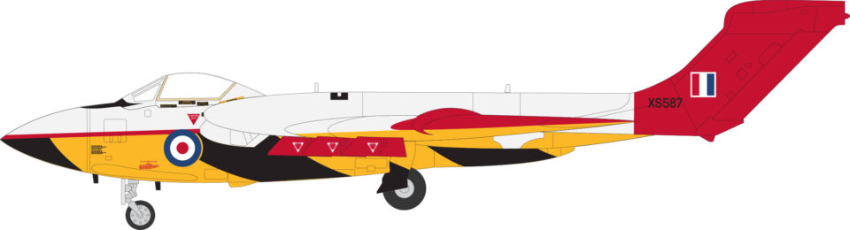 AV7253002 Aviation 72 Sea Vixen FAW 2 (TT) XS587 RAE Llanbedr 1984