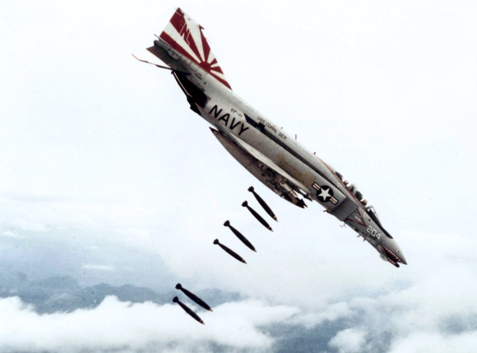 VF-111 F-4B bombing over Vietnam in 1971
