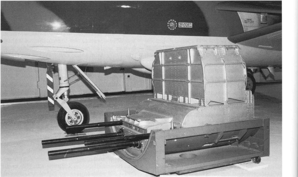 30mm Aden 'gunpack' for the Hawker Hunter 