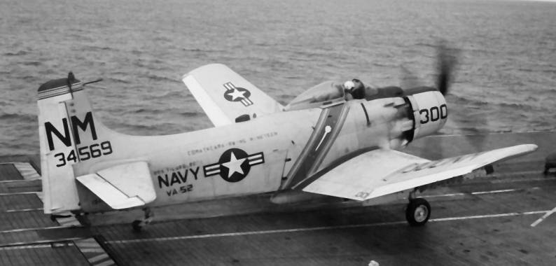 A-1H Skyraider (VA-52 / CVW-19) embarked on USS Ticonderoga (CVA 14) - 1966/67 (NNAM)