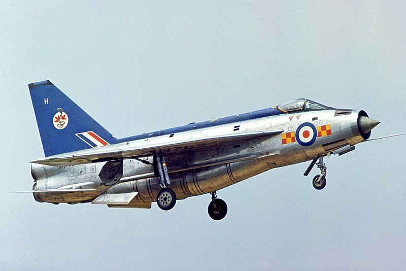 English Electric Lightning F.2A
