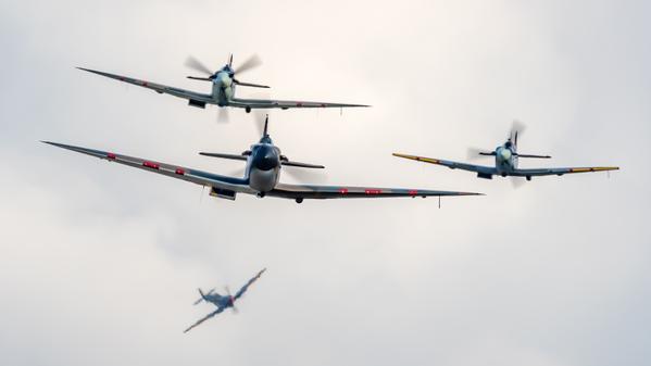 75 duxford spits 3