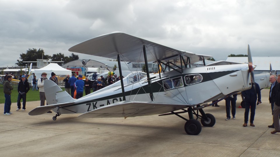 SYWELL LLA FLY IN SEPT 2015 041