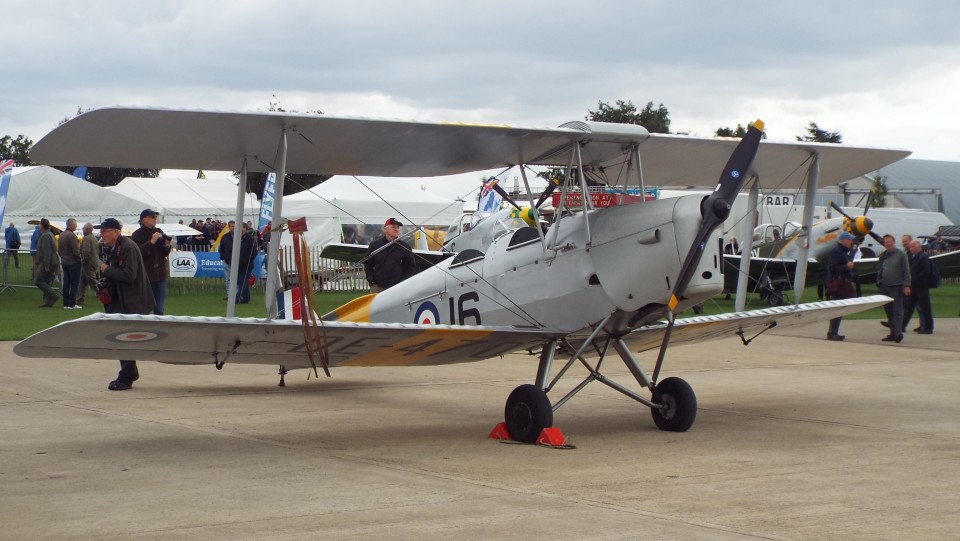 SYWELL LLA FLY IN SEPT 2015 476