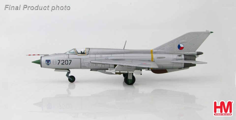 HA0186 Hobbymaster MIG-21PFM No.7207, 11th Fighter Regiment, Zatec AB, Czechoslovak AF