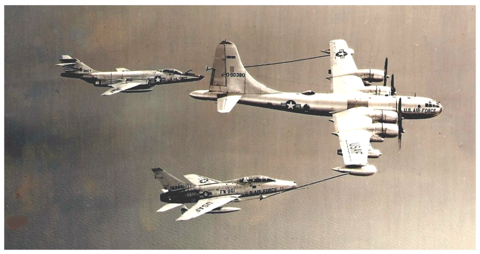 Laon Air Base - RF101c tail 60134 and F 100 refuelling.