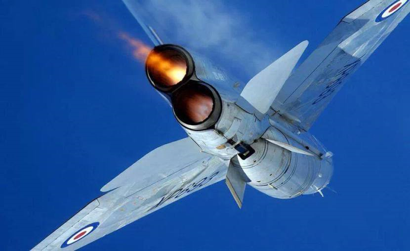 The unique stacked engines created less drag than side- by-side engines.